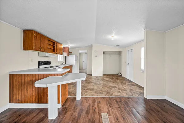 $795 | 302 Jennifer Street, Oak Grove, KY 42262