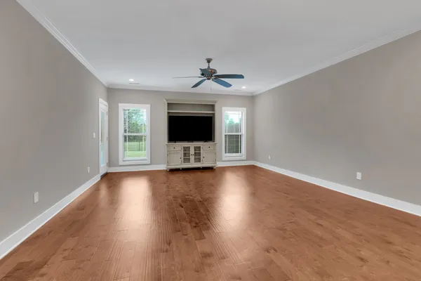 $439,000 | 58 Island Way, Winchester, TN 37398