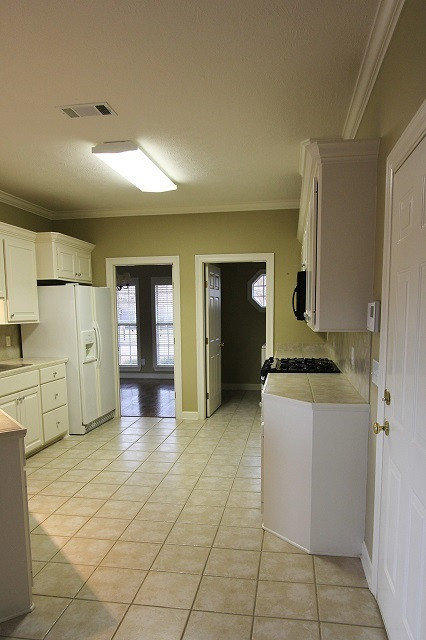 106 Stonebridge Lane Clinton, MS 39056 - Photo 15 of 44 Photo 15