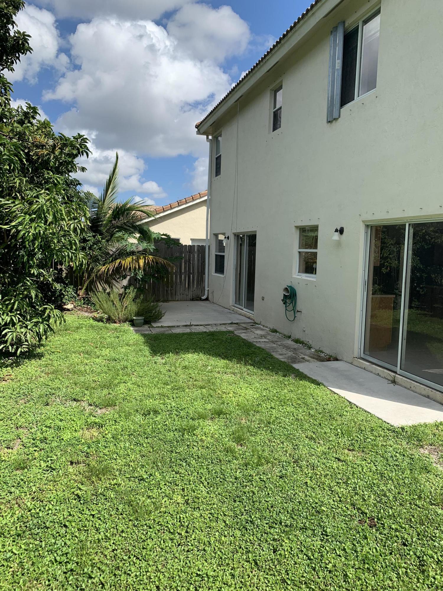 1023 Fosters Mill Road Boynton Beach, FL 33436 - Photo 22 of 22 Huge Back Yard