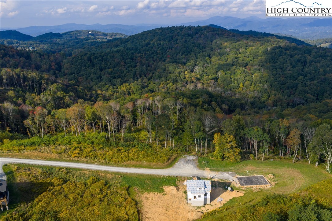 146 Banner Road Southwest Banner Elk, NC 28604 - Photo 18 of 22 a view of a yard