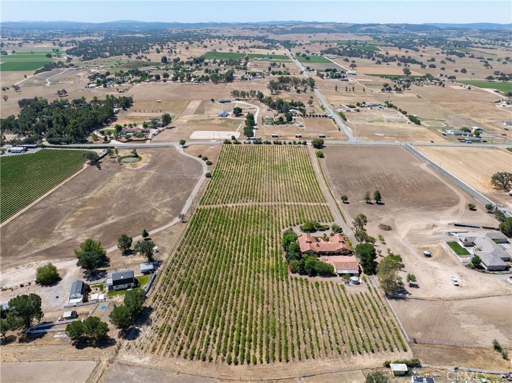 7568 Creston Road Paso Robles, CA 93446 - Photo 48 of 57