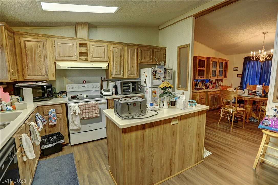 860 Greenwood Road Pahrump, NV 89060 - Photo 19 of 46 Gallery Image 19