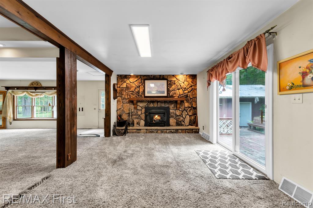 6259 Smith Road Linden, MI 48451 - Photo 7 of 49