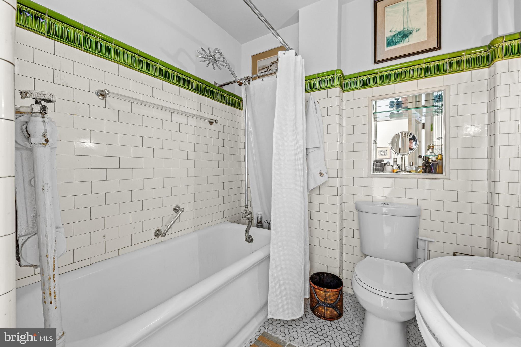 700 Washington Place, Unit 3A Baltimore, MD 21201 - Photo 30 of 32