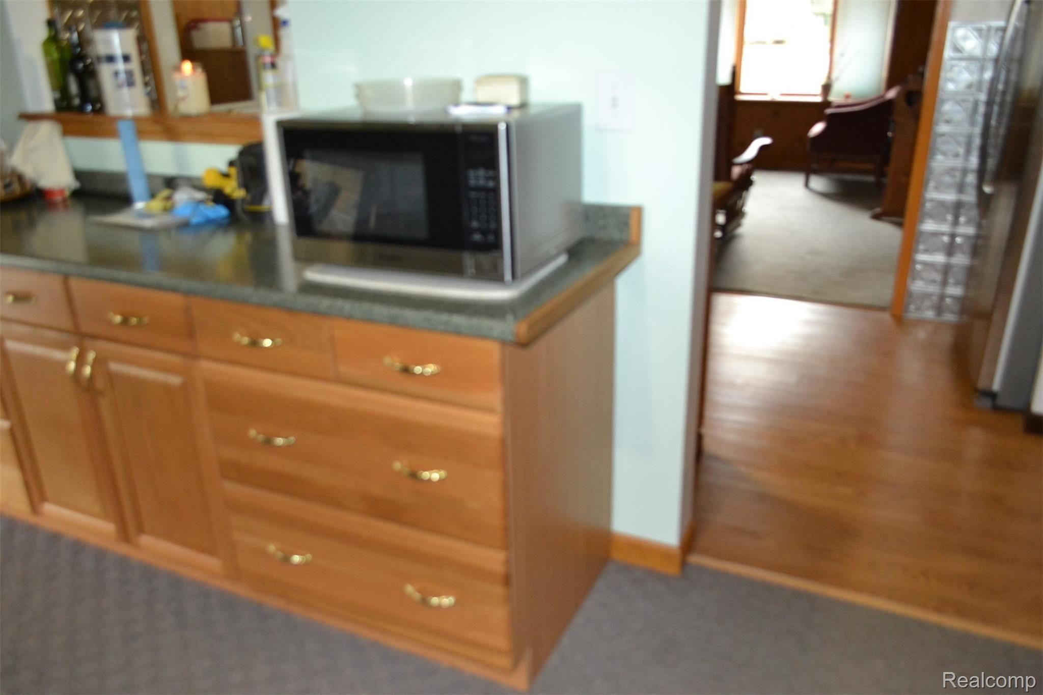 10106 Clio Road Clio, MI 48420 - Photo 12 of 56 DSC_0099.JPG