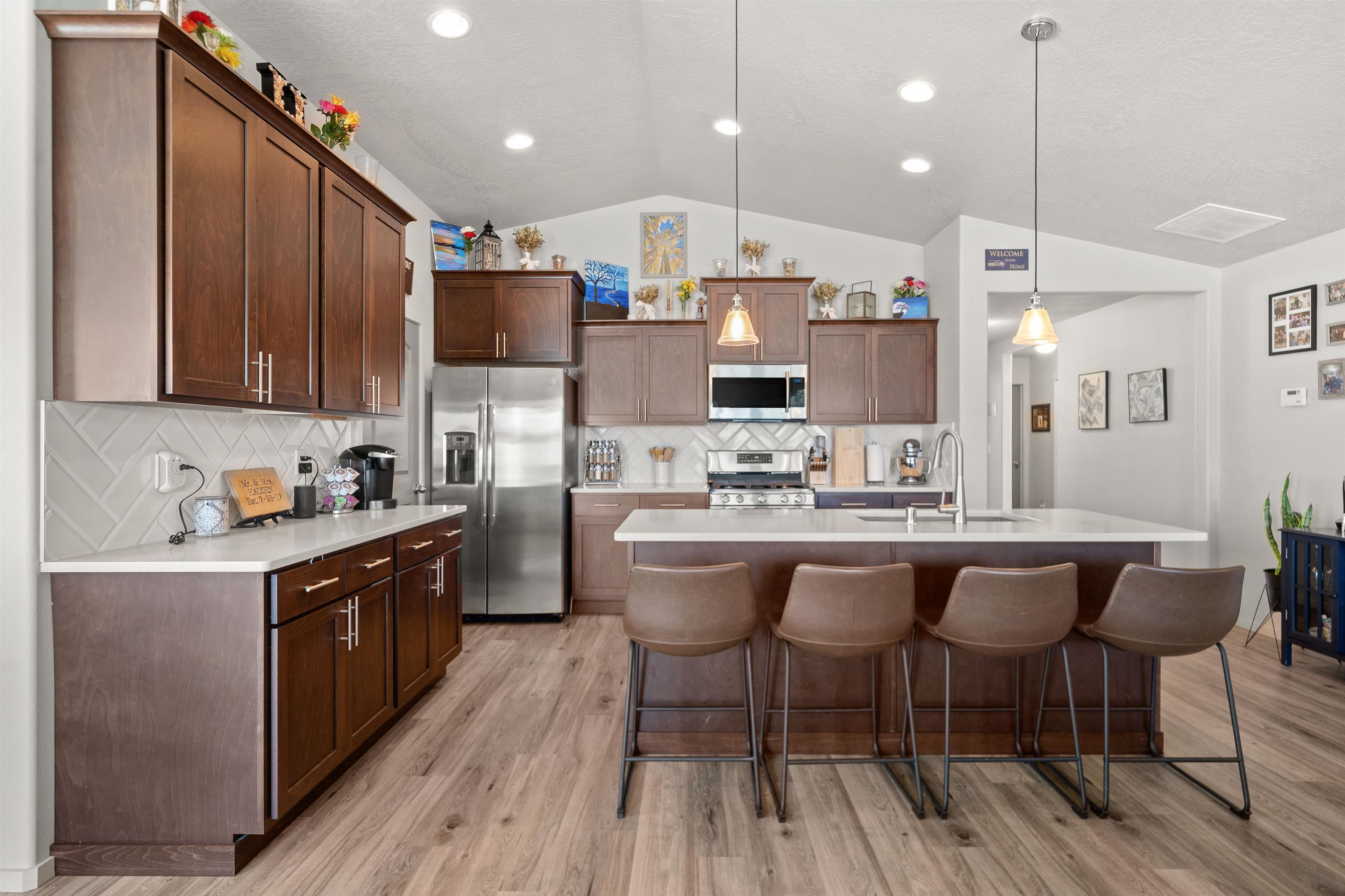 1702 North Arties Road Spokane Valley, WA 99016 - Photo 4 of 29