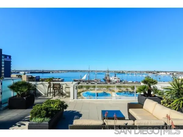 $4,800 | 1431 Pacific Highway, Unit 414, San Diego, CA 92101