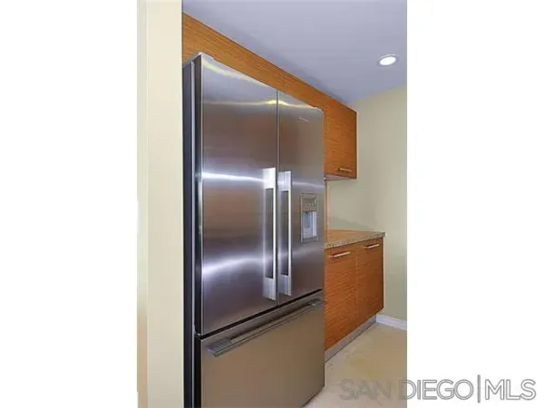 $4,800 | 1431 Pacific Highway, Unit 414, San Diego, CA 92101