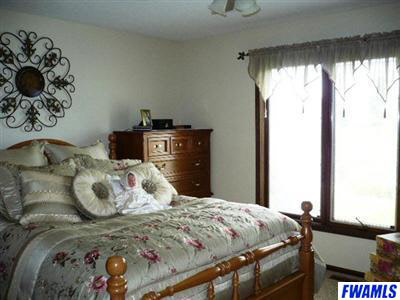 921 Bridge Pointe Fort Wayne, IN 46845 - Photo 11 of 20 Gallery Image 11