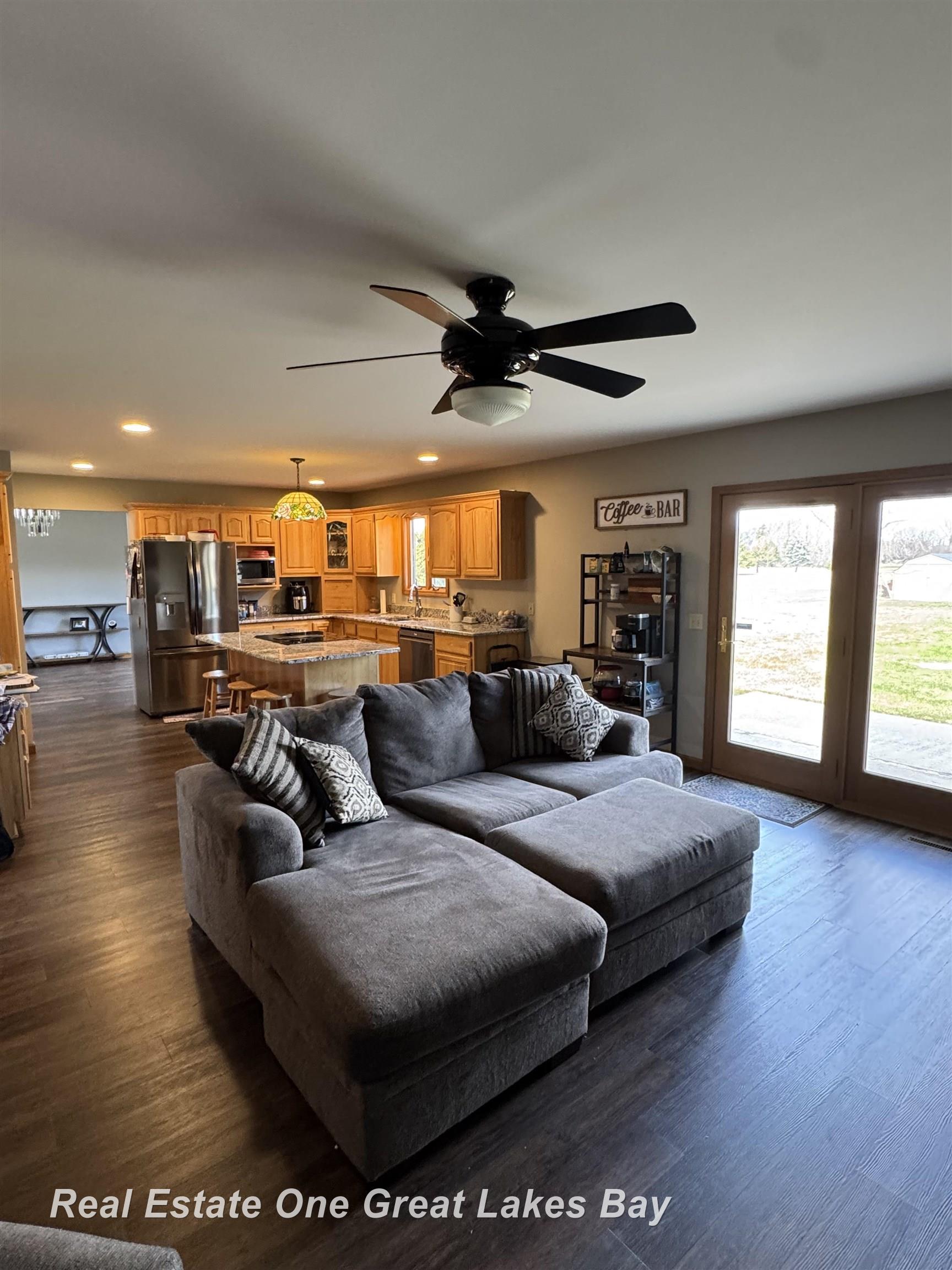 6870 Pierce Road Freeland, MI 48623 - Photo 7 of 22