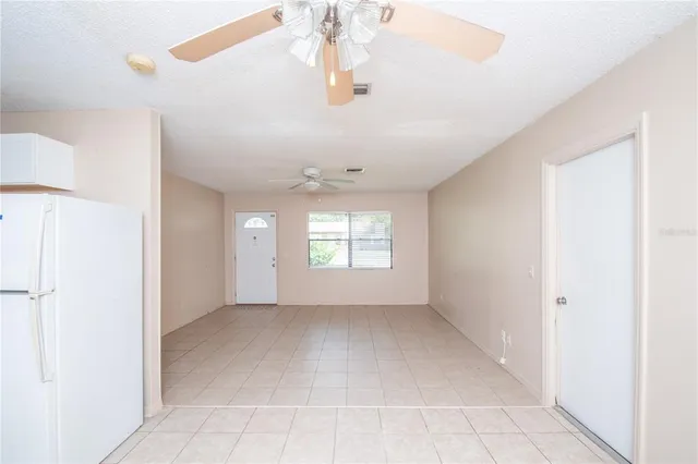 $1,295 | 27270 Warner Avenue, Brooksville, FL 34602