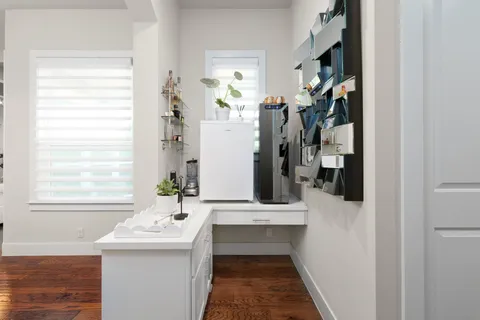 $849,000 | 1004 East 13th Street, Unit A, Austin, TX 78702