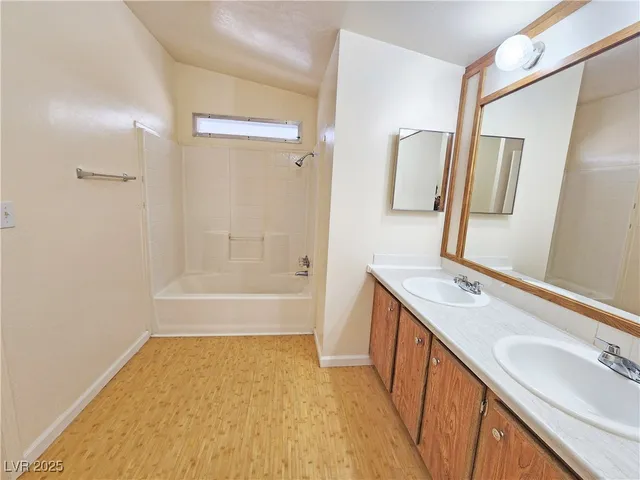 $1,035 | 1550 West Irons Street, Unit B, Pahrump, NV 89048