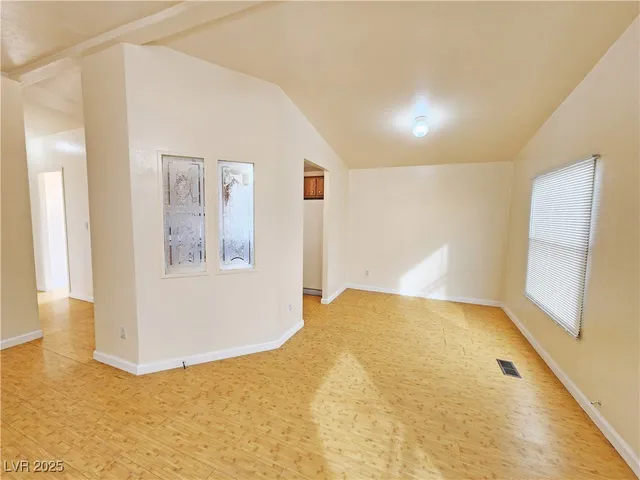 $1,035 | 1550 West Irons Street, Unit B, Pahrump, NV 89048