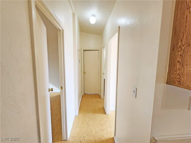 $1,035 | 1550 West Irons Street, Unit B, Pahrump, NV 89048