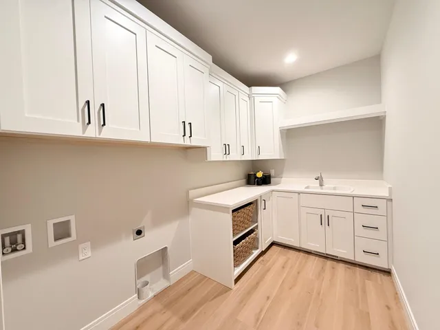 $1,299,000 | 1203 Moll, Waunakee, WI 53597