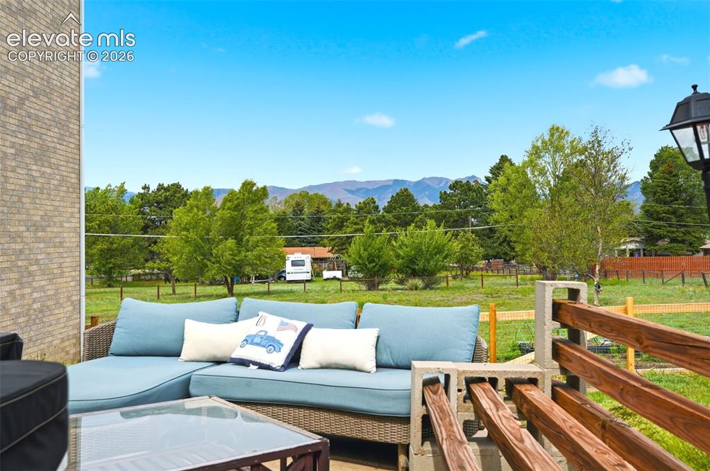 1912 Shrider Road Colorado Springs, CO 80920 - Photo 40 of 47