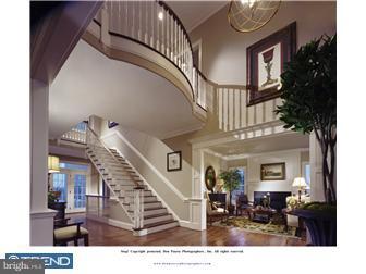 521 Atterbury Road Villanova, PA 19085 - Photo 2 of 12