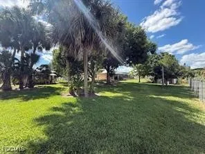 $529,900 | 1200 Elaine Avenue North, Lehigh Acres, FL 33971