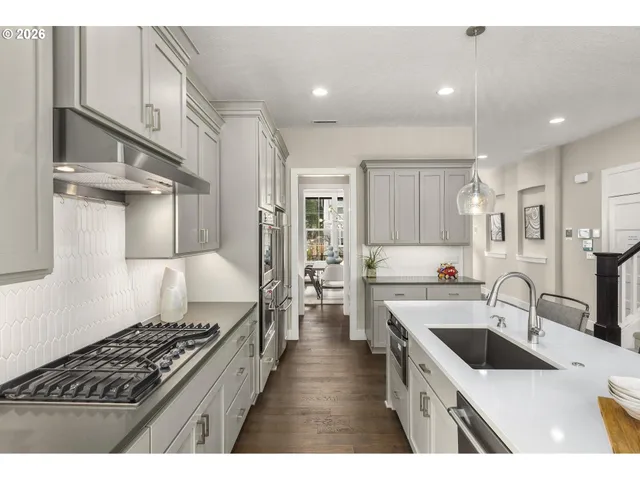 $1,195,000 | 18172 Northwest Anastasia Drive, Unit LOT 52, Portland, OR 97229