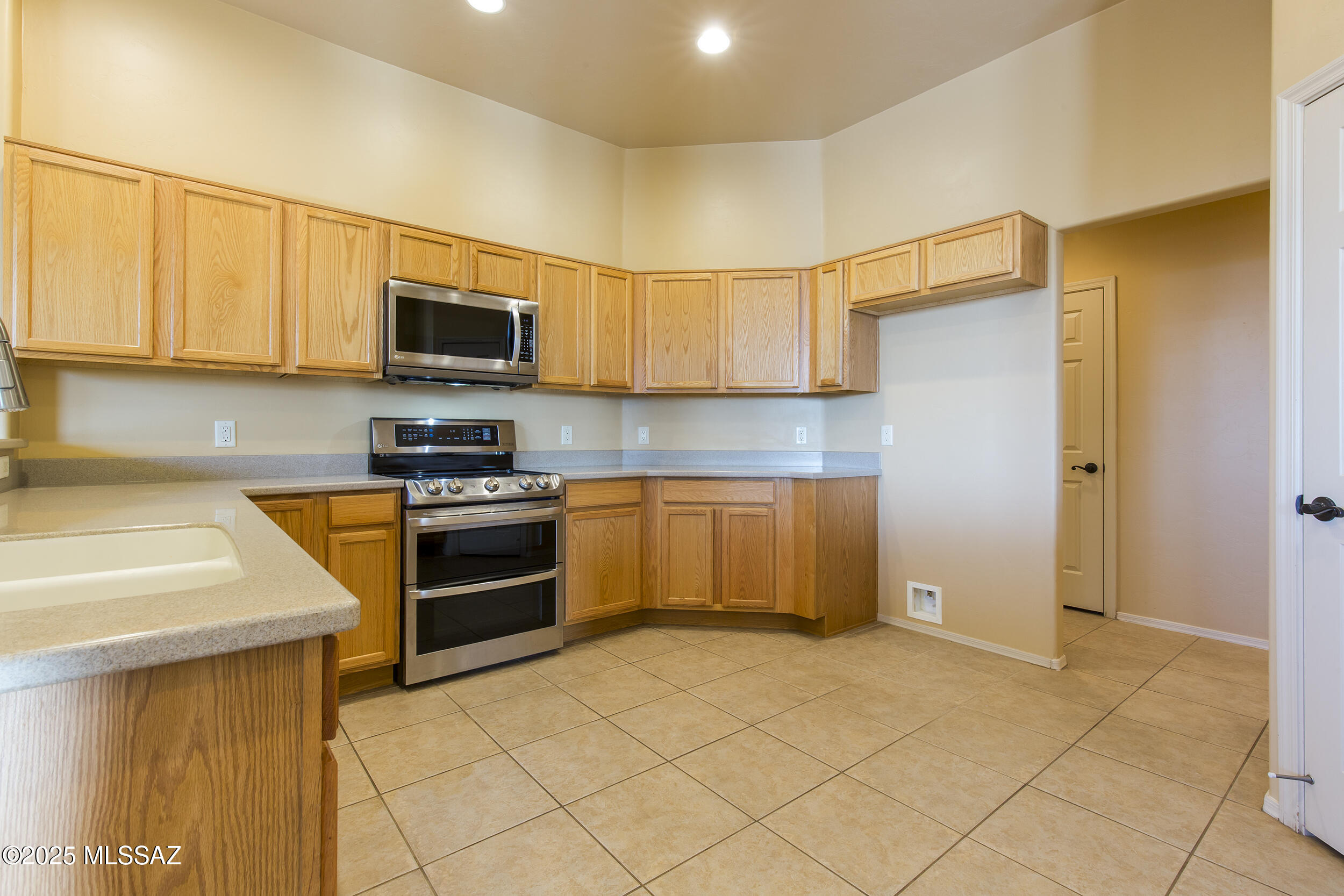 17160 West Starr Road Marana, AZ 85653 - Photo 9 of 41 Gallery Image 9