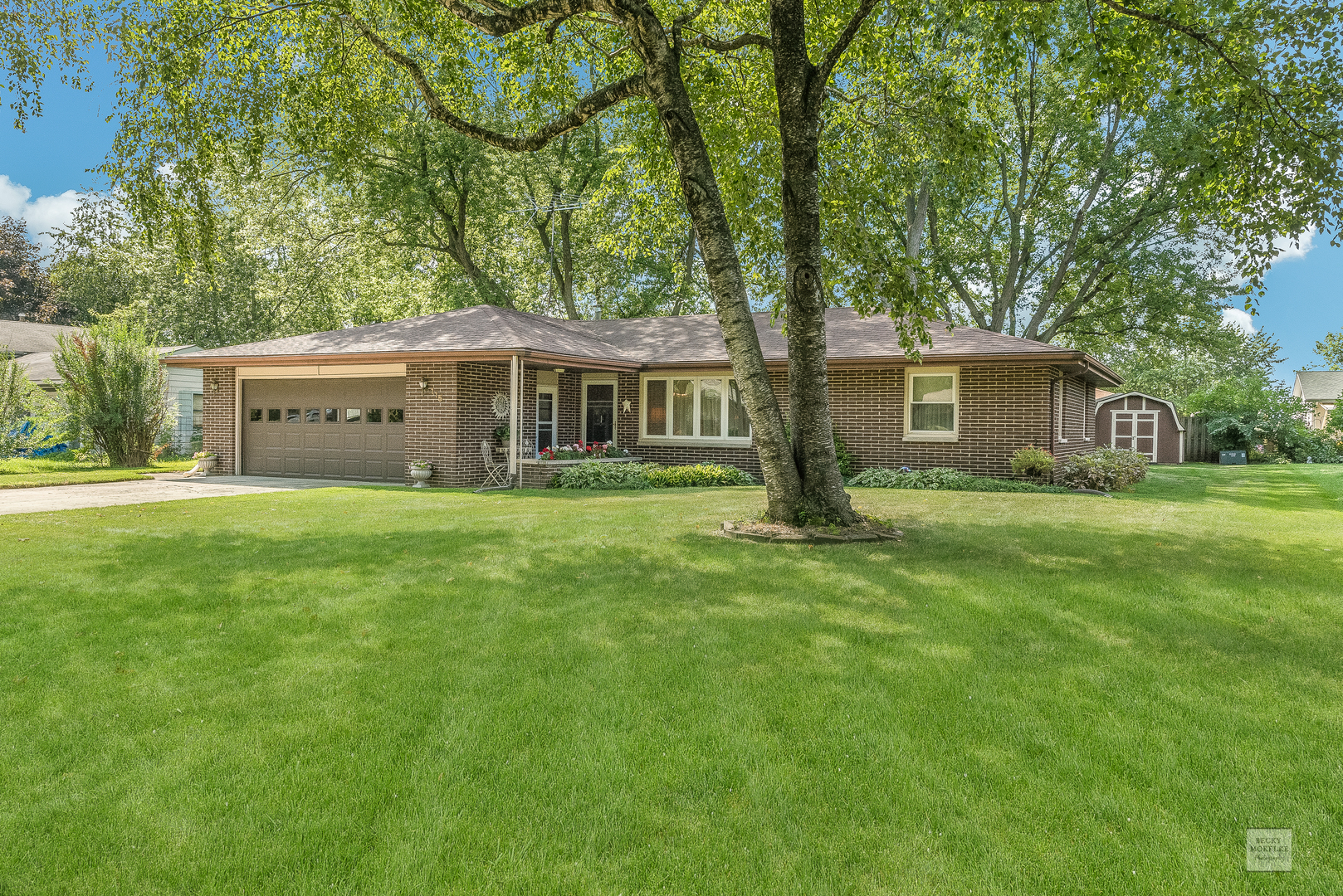 115 Neil Road Sugar Grove, IL 60554 - Photo 1 of 21 a front view of house with yard and green space