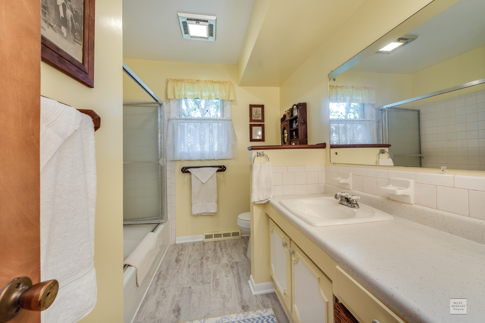 115 Neil Road Sugar Grove, IL 60554 - Photo 12 of 21 a bathroom with a sink a toilet and shower