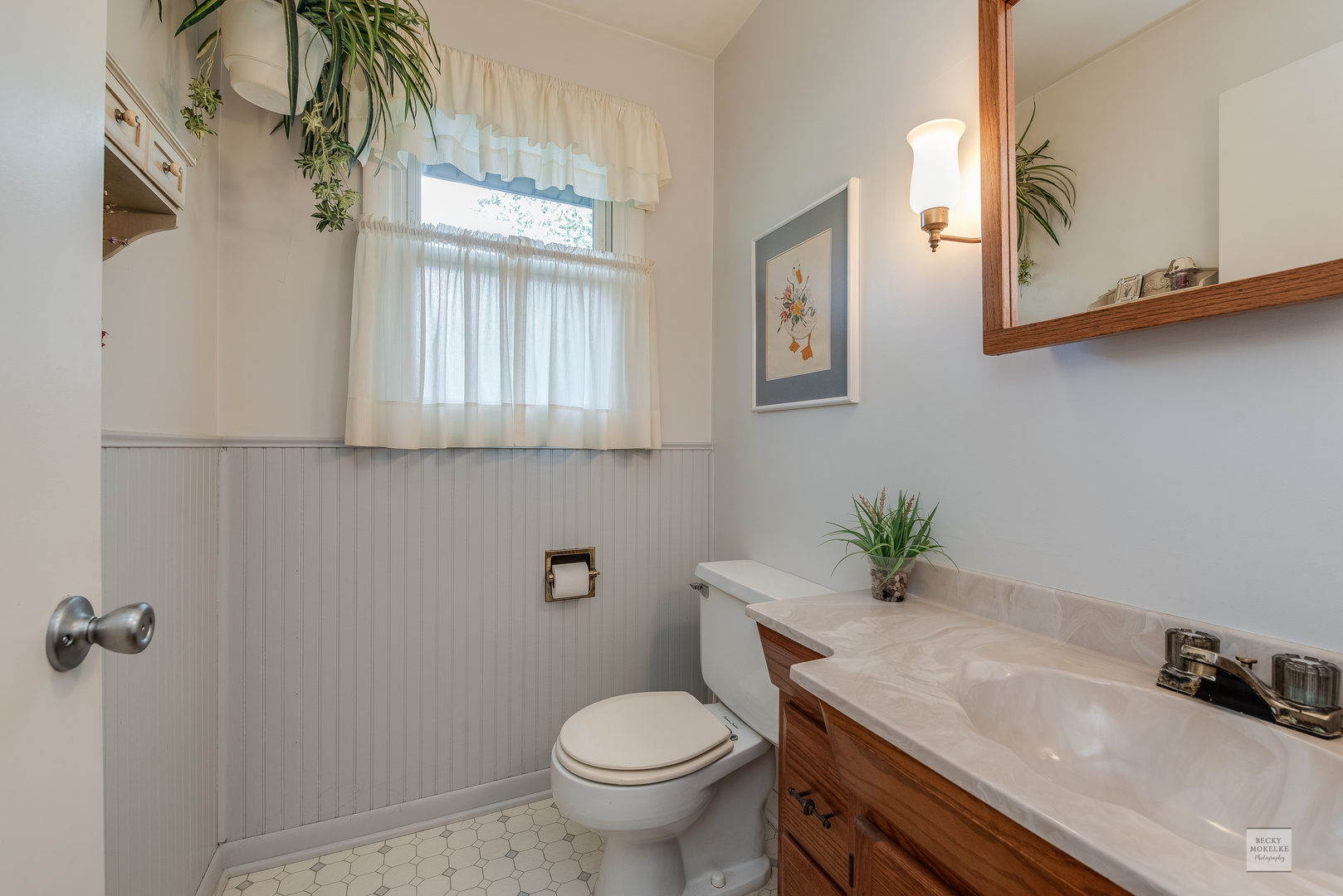 115 Neil Road Sugar Grove, IL 60554 - Photo 13 of 21 a bathroom with a sink a toilet and a mirror