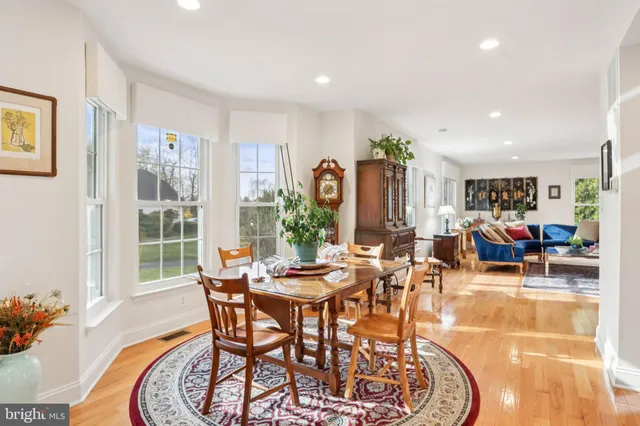 $869,900 | 3530 Greg Lane, Huntingdon Valley, PA 19006