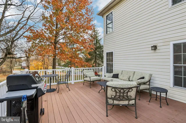 $869,900 | 3530 Greg Lane, Huntingdon Valley, PA 19006