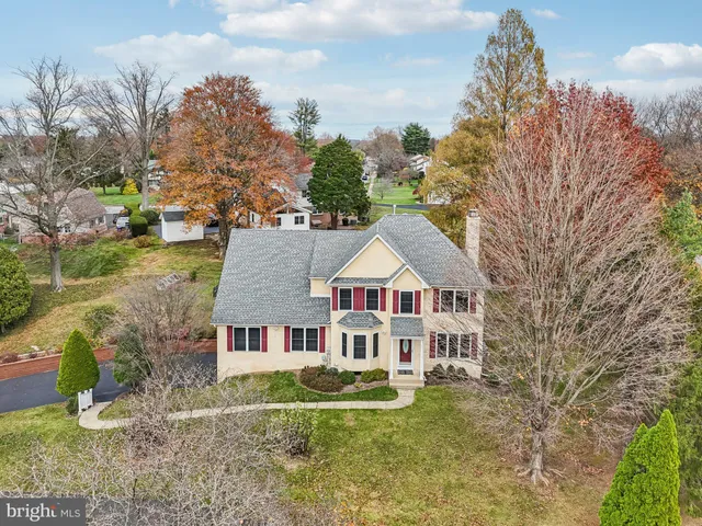 $869,900 | 3530 Greg Lane, Huntingdon Valley, PA 19006