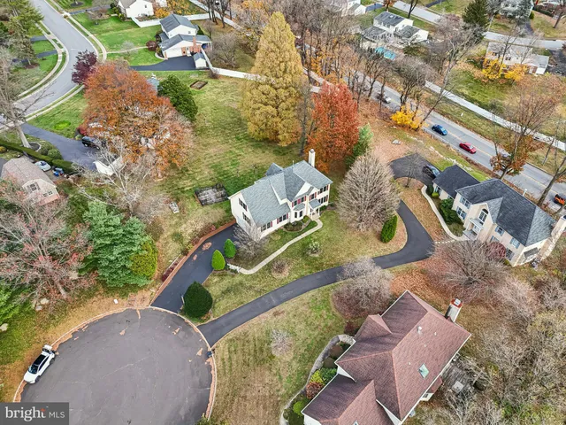 $869,900 | 3530 Greg Lane, Huntingdon Valley, PA 19006