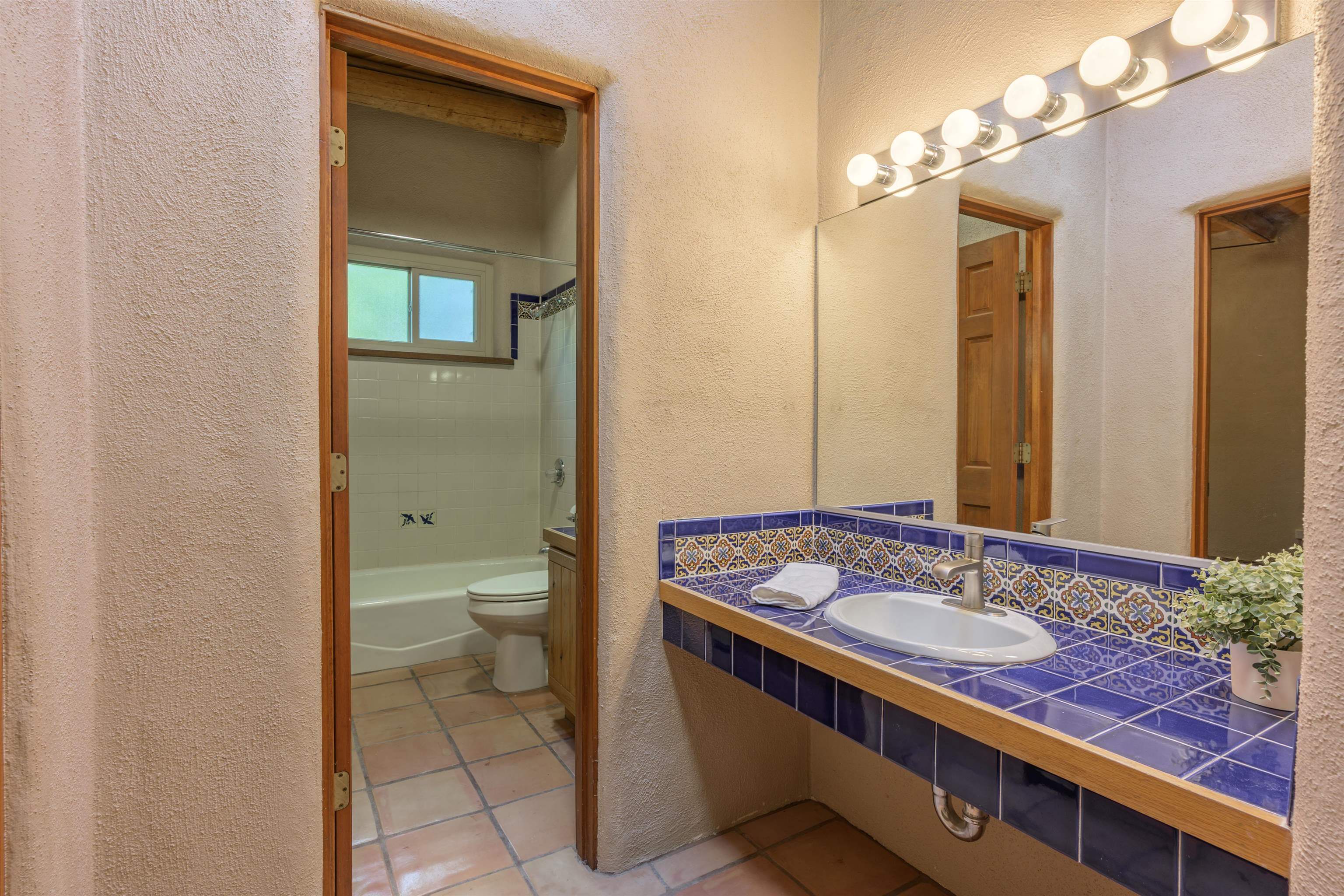 226 Kit Carson Road, Unit PINON 2 Taos, NM 87571 - Photo 20 of 28 Gallery Image 20
