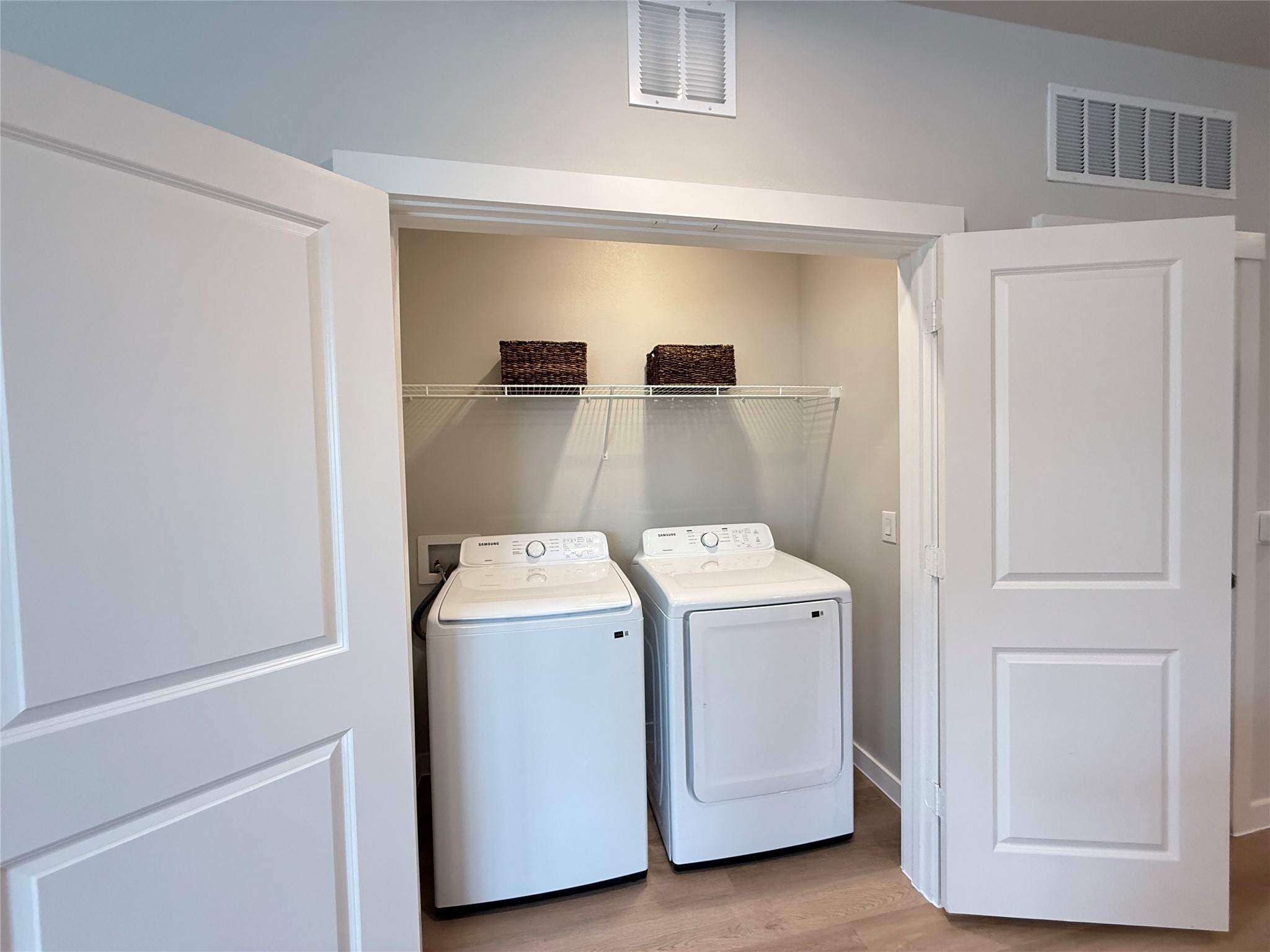 19939 Longenbaugh Road, Unit B3201 Cypress, TX 77433 - Photo 8 of 8 MODEL UNIT SHOWN. SAME LAYOUT