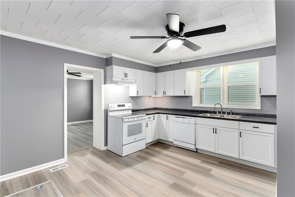 782 Pottawatomie Street Leavenworth, KS 66048 - Photo 17 of 27