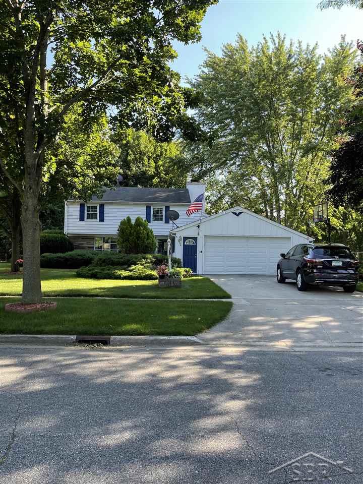 3496 Linger Lane Bridgeport, MI 48601 - Photo 2 of 30