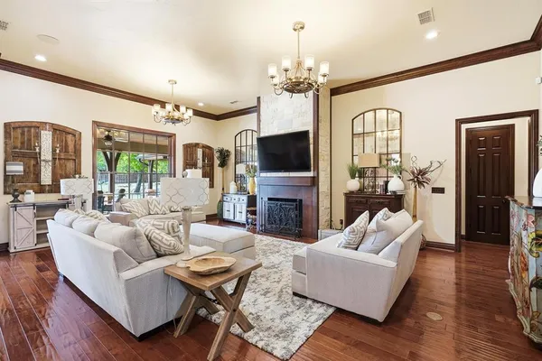 $999,900 | 4317 La Hacienda Drive, Abilene, TX 79602