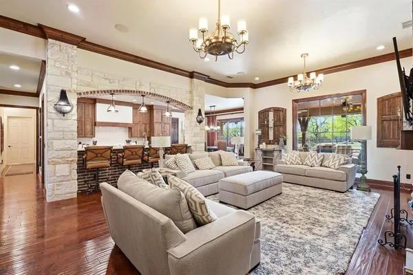 $999,900 | 4317 La Hacienda Drive, Abilene, TX 79602