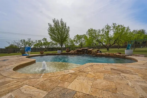 $999,900 | 4317 La Hacienda Drive, Abilene, TX 79602