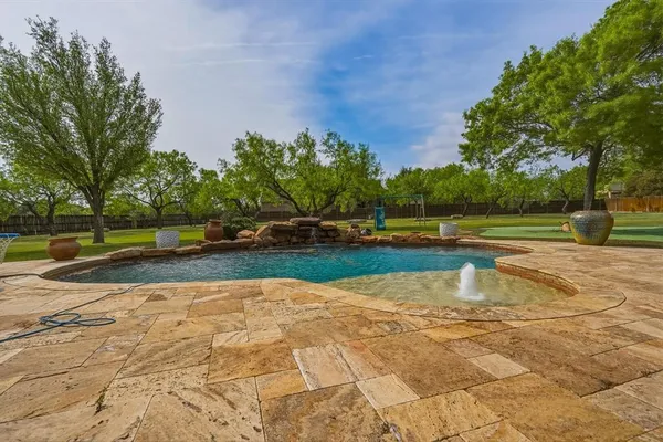$999,900 | 4317 La Hacienda Drive, Abilene, TX 79602