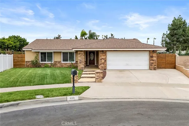 $1,175,000 | 404 East Riverboat Way, Orange, CA 92865