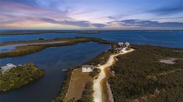 $1,350,000 | 4208 Redfish Court, Palmetto, FL 34221