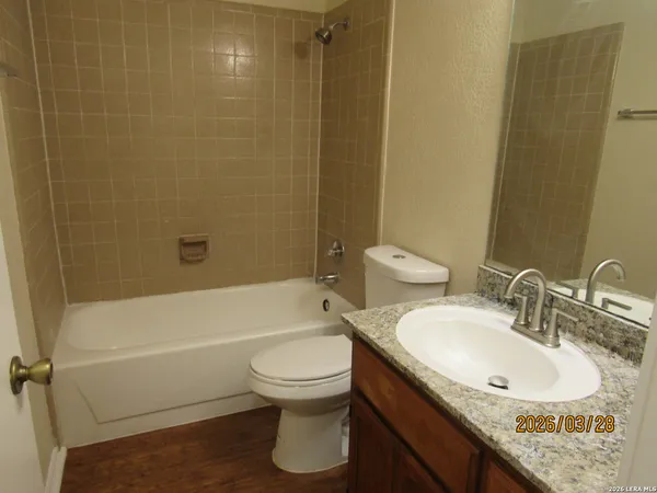 $1,700 | 13815 Parksite Woods, San Antonio, TX 78249