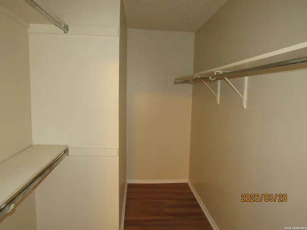 $1,700 | 13815 Parksite Woods, San Antonio, TX 78249