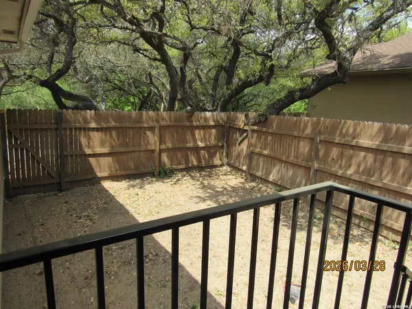 $1,700 | 13815 Parksite Woods, San Antonio, TX 78249