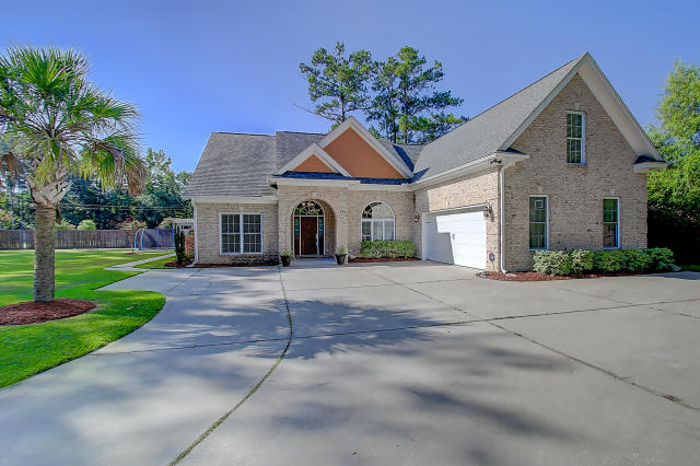 179 Greyback Road Summerville, SC 29483 - Photo 2 of 39 179 Greyback (3)0003