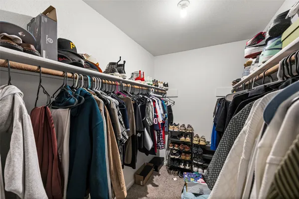 $2,250 | 810 Augusta Drive, Unit 810, Houston, TX 77057