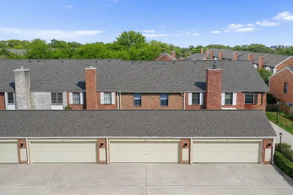 $2,250 | 810 Augusta Drive, Unit 810, Houston, TX 77057