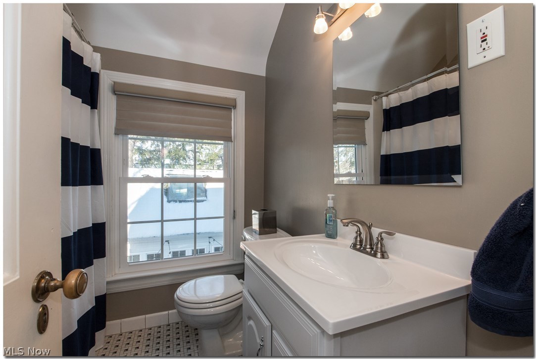 2720 Inverness Road Shaker Heights, OH 44122 - Photo 27 of 33 Gallery Image 27